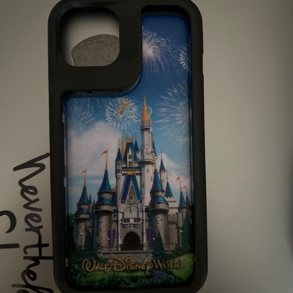 OtterBox Cell Phones & Accessories Iphone 3 Castle Disney Otter Box